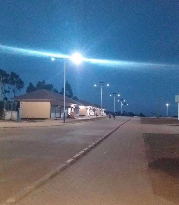 大英县非洲科特迪瓦太阳能路灯工程